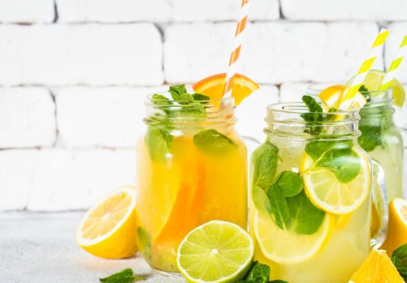 storing lemonade in a pewter pitcher can result in