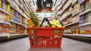 how does unit pricing help you when you’re grocery shopping?