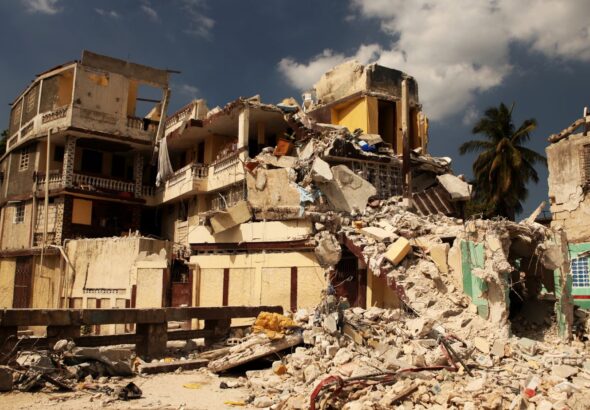 28 şubat 2023 takvim yaprağı deprem yazısı