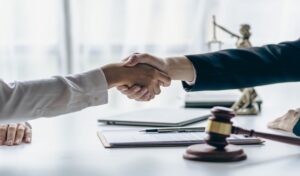 Get Help Declaring Bankruptcy to Overcome Debts