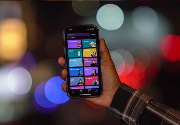 native apps vs mobile browsers, winbox88 access options, platform comparison winbox88, native application benefits, mobile browser access security, best mobile platform for betting, online betting app vs browser, mobile app vs web platform, betting platform access methods, localized betting app solutions